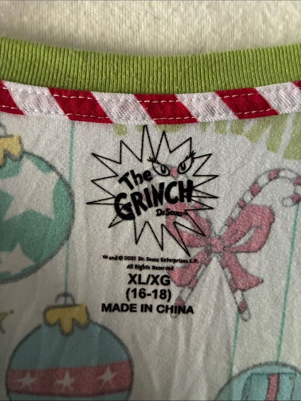 Grinch Holiday Pajama Set with Green Trim - Picture 2 of 4